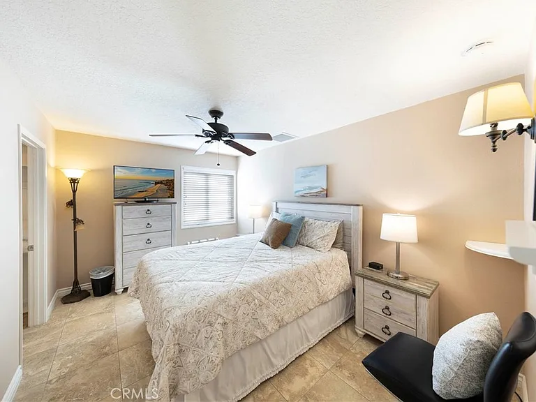 30932 Colonial Pl — Photo 24