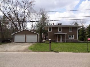 N2999 Otter Dr, Waupaca, WI 54981