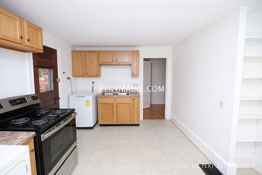 1st image of 17 Margin St Floor 2