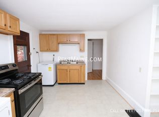 17 Margin St FLOOR 2, Orono, ME 04473