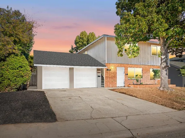 2833-2831 Elvyra Way, Sacramento, CA 95821