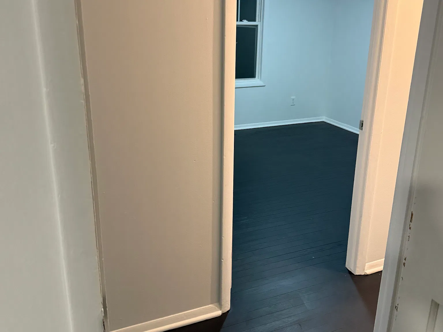 3 bed, 1200 sqft, $2,995 — Photo 4