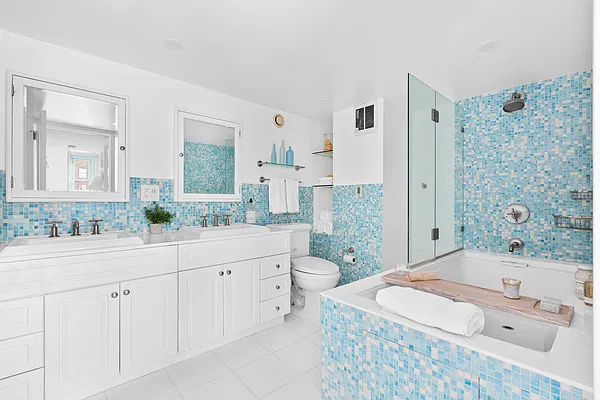 Sold by Compass | media 10