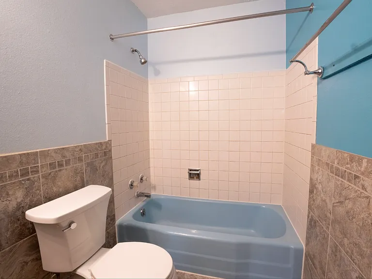 625 Vera Ct — Photo 5