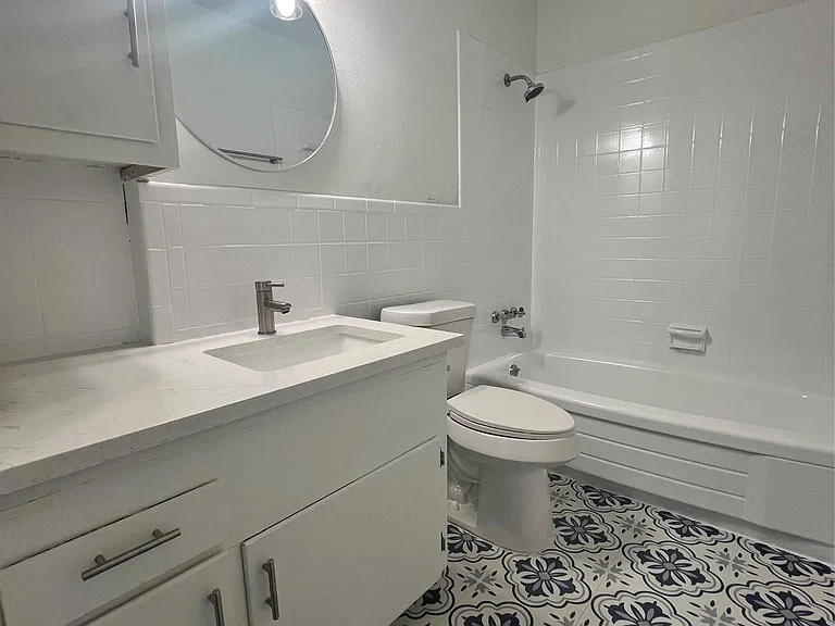 6005 Cameron Rd #A — Photo 13