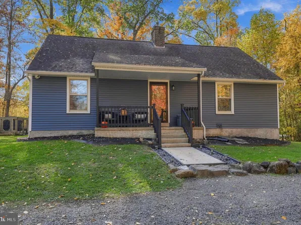 1027 Old Bethlehem Rd, Quakertown, PA 18951