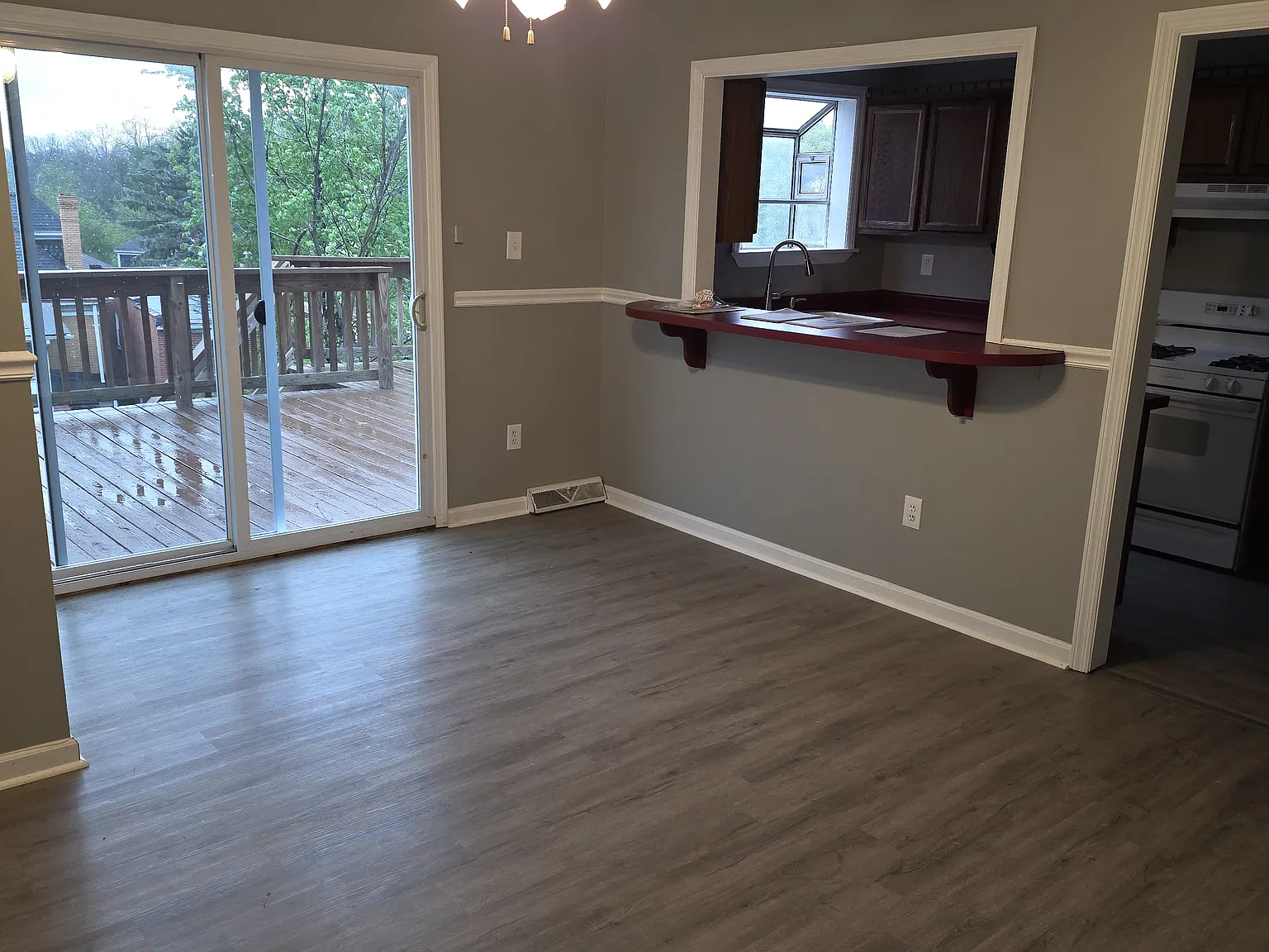 530 Griffin St — Photo 3