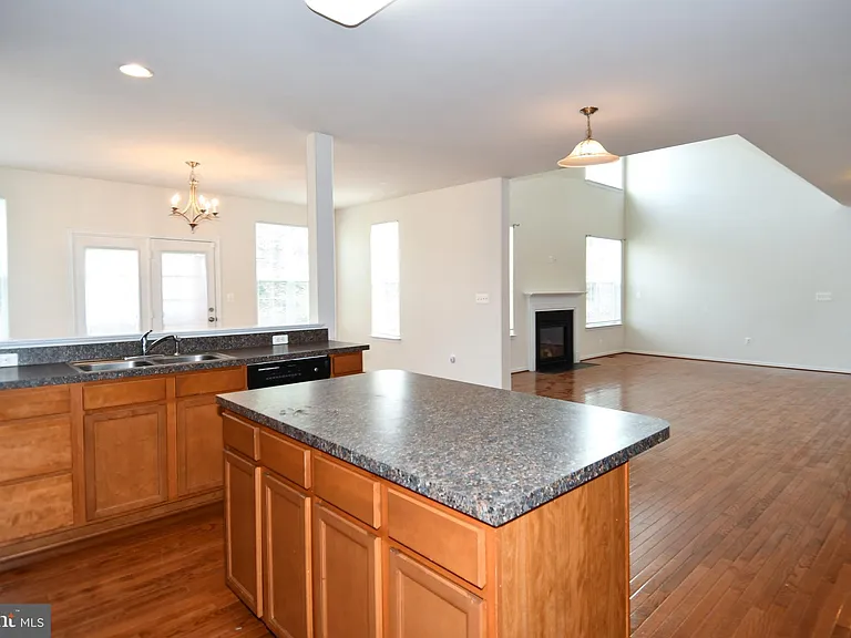 3082 American Eagle Blvd — Photo 15