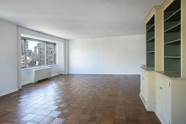 Sold by Compass | media 10