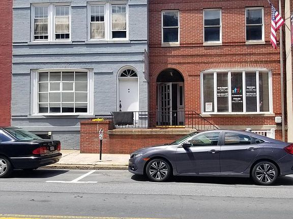 2nd image of 212 W Market St