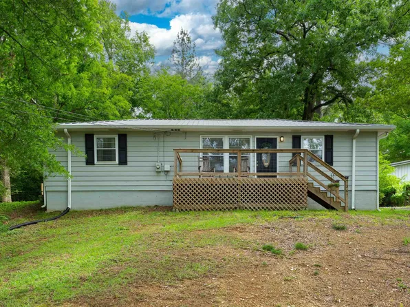 7367 Franklin Dr, Bessemer, AL 35023