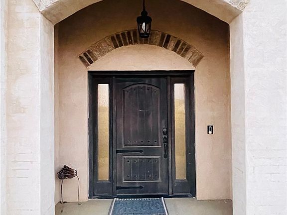 4th image of 10116 Brenna Dr