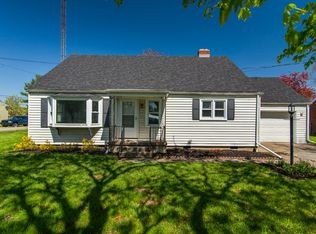 6748 Green Rd, Ottawa Lake, MI 49267