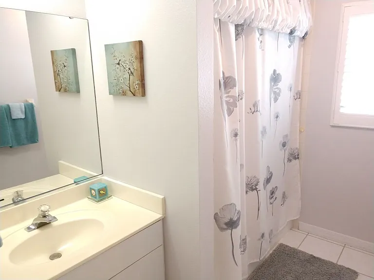 3177 E Village Dr — Photo 33