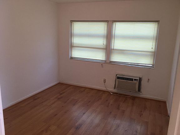 Large Master Bedroom