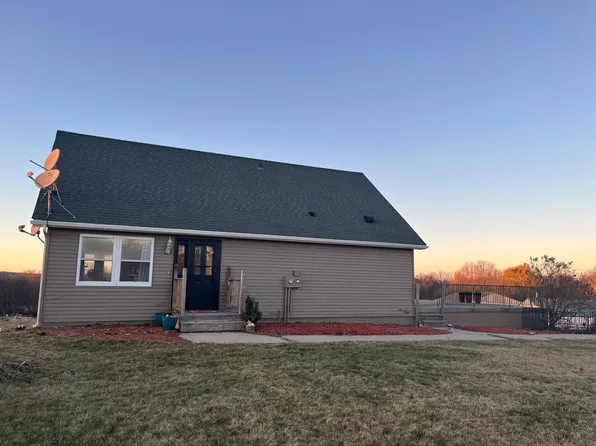 3591 Douglas Ave SW, Waverly, MN 55390