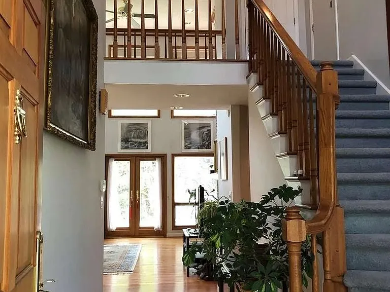 1010 Kingsway Dr — Photo 19