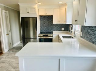 70 Carroll Ave UNIT 1106, Newport, RI 02840