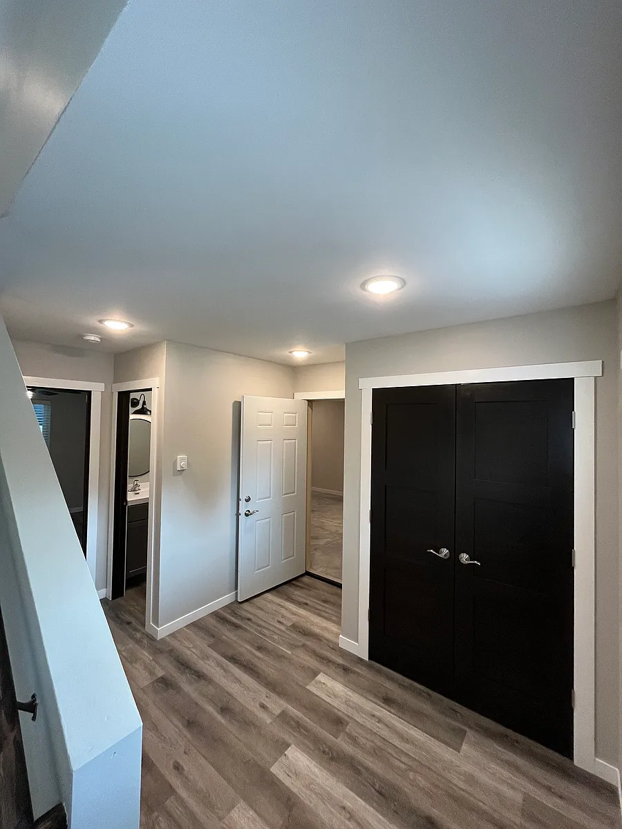 Building Photo - 151 Hamilton St #2