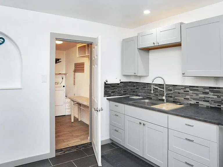 901 W Calle Ramona #1 — Photo 22