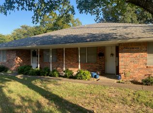 1103 N Mill St #1, Bowie, TX 76230