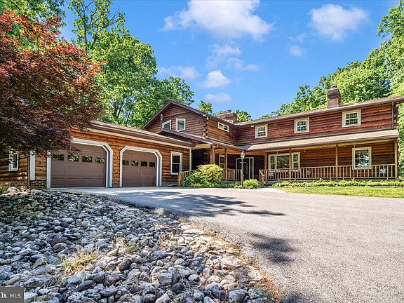 4th image of 4509 Shaff Ln