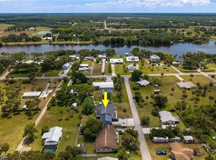 17290 Rewis Rd, Alva, FL 33920