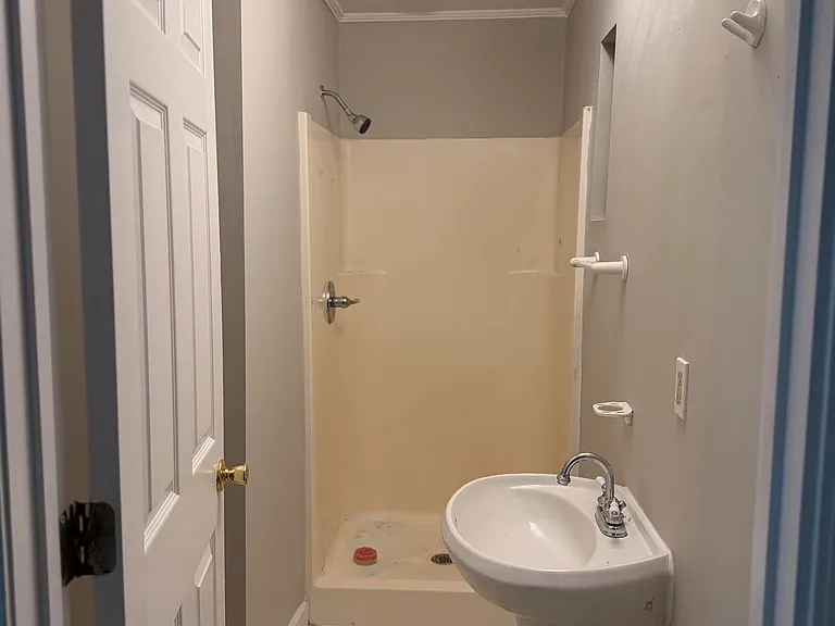 102 Plantation Rd — Photo 11