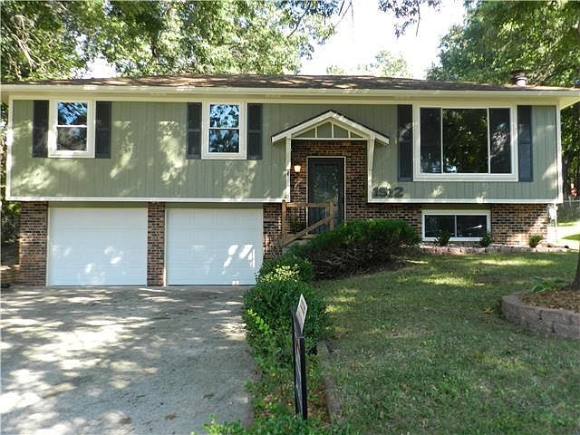 1st image of 1105 SW Speas Dr