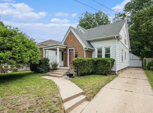 2432 Madison Ave SE, Grand Rapids, MI 49507