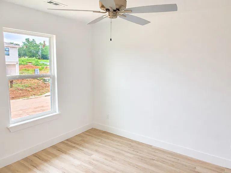 1205 Nedra Drive — Photo 7