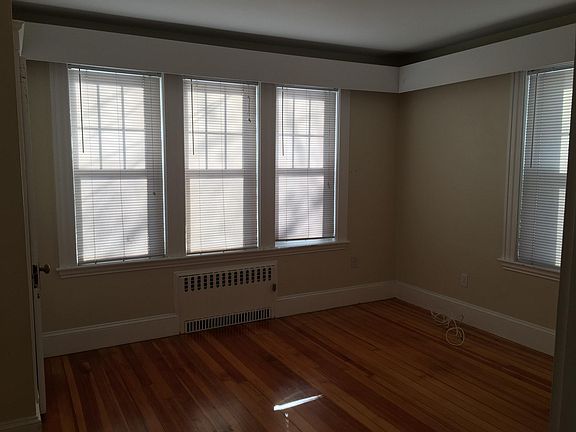 2nd image of 17 Saltonstall Pkwy #2