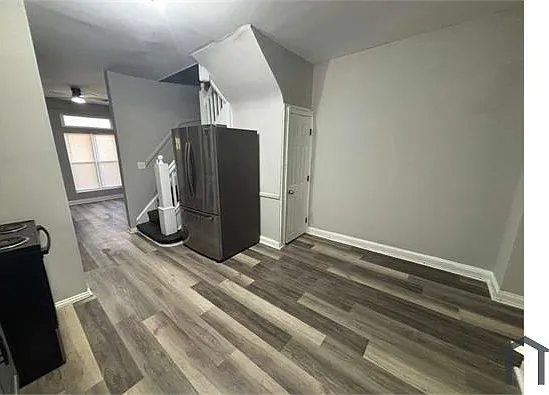 3 bed, $1,900 — Photo 4