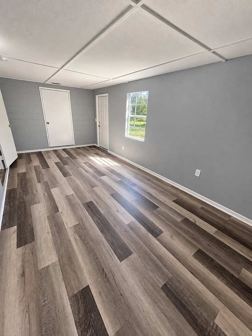 Spacious 2BR/1BA Dade City Home with Large Yard & Updated Flooring! — Photo 4