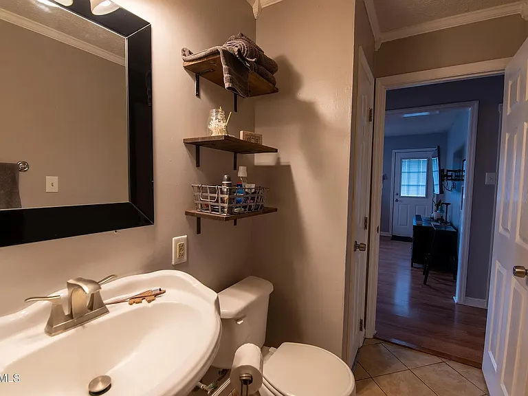 1133 Fair Dr — Photo 28