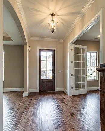 2nd image of 584 Summit Oaks Ct