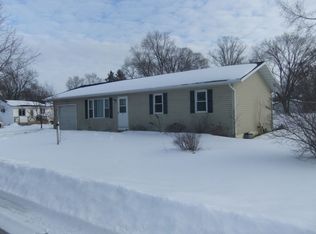 229 E Dr Bertha Reynolds St, Lone Rock, WI 53556