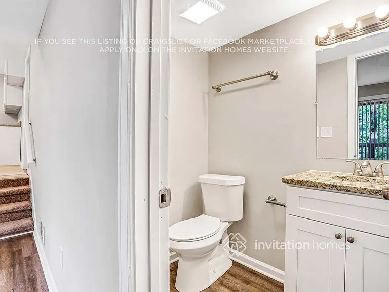 2339 Chevy Chase Ln — Photo 22