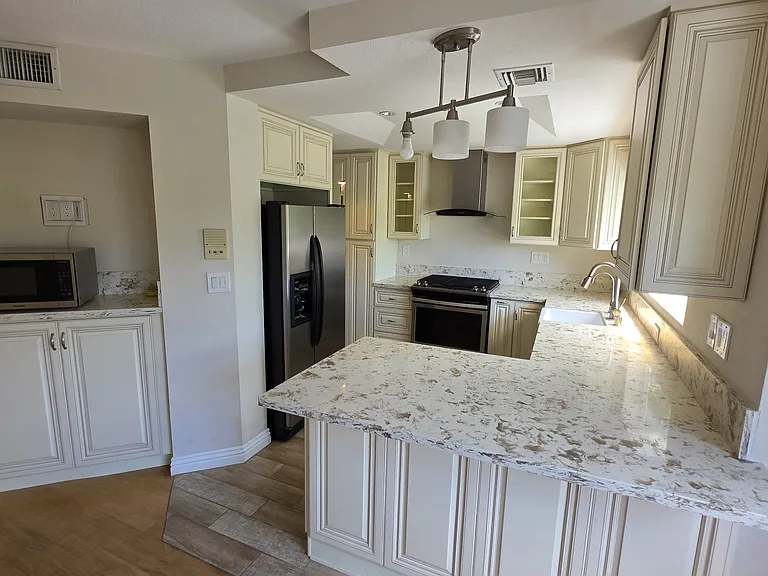 Spacious kitchen