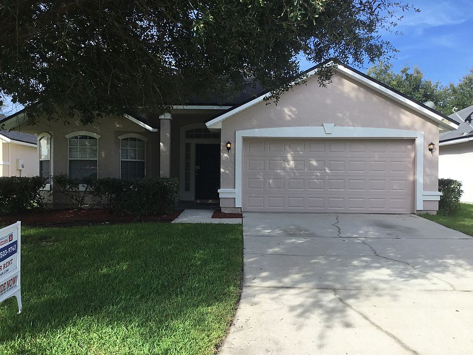 1st image of 8070 Carisbrook Ct