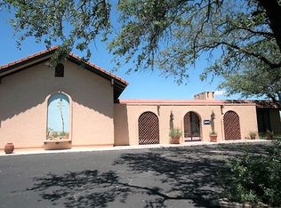 1100 N 4th St, Uvalde, TX 78801