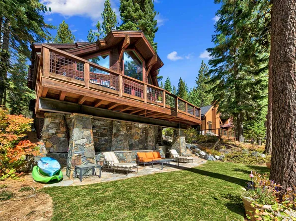 14621 Pioneer Dr, Truckee, CA 96161