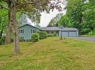375 Pine Ln, Wethersfield, CT 06109
