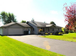 128 Meadow View Dr, Alma Center, WI 54611