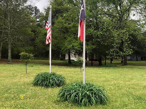 5th image of 690 County Road 4809