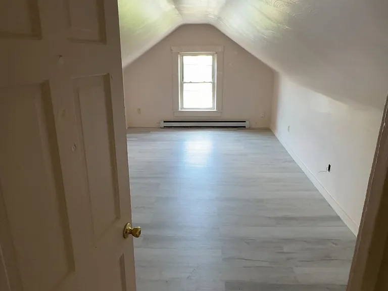 88 Linden St #3S — Photo 7