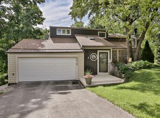 8616 Farmsfield Ct, Jeffersontown, KY 40299