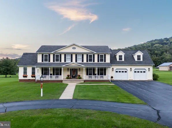 489 Kite Hollow Rd, Stanley, VA 22851