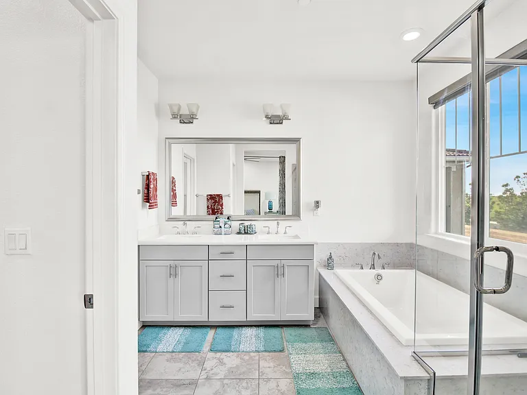 3843 Stanwick Ave — Photo 41