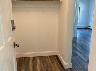 123 Maple St APT 3, Burlington, VT 05401
